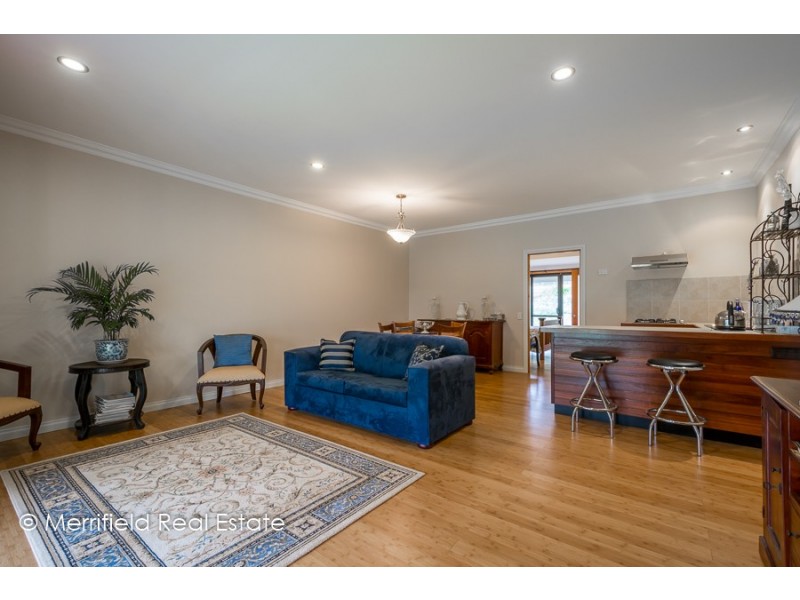 724 Hazzard Road, Millbrook WA 6330