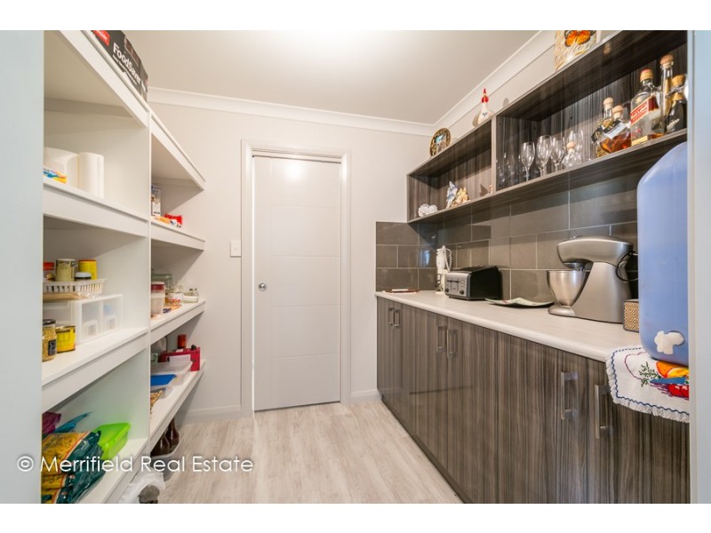 52 Hayward Crescent, Yakamia WA 6330