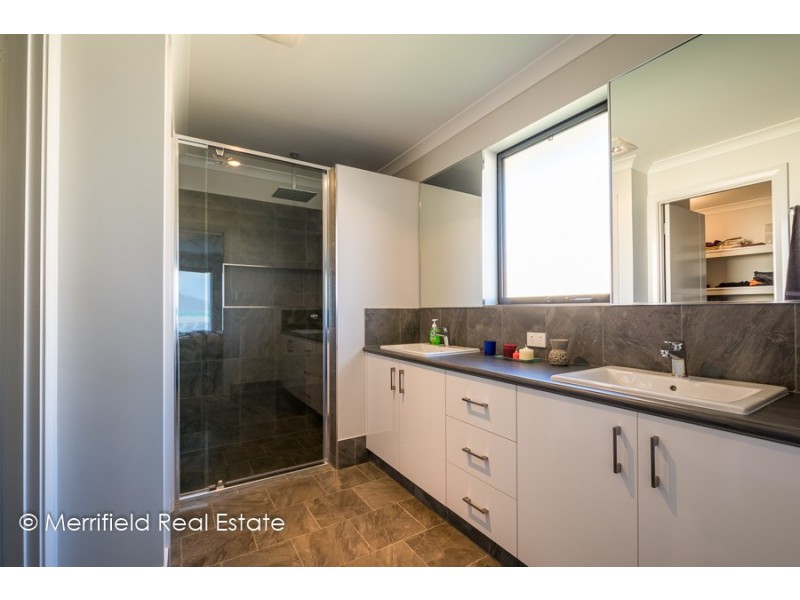 52 Hayward Crescent, Yakamia WA 6330