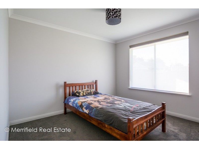 52 Hayward Crescent, Yakamia WA 6330