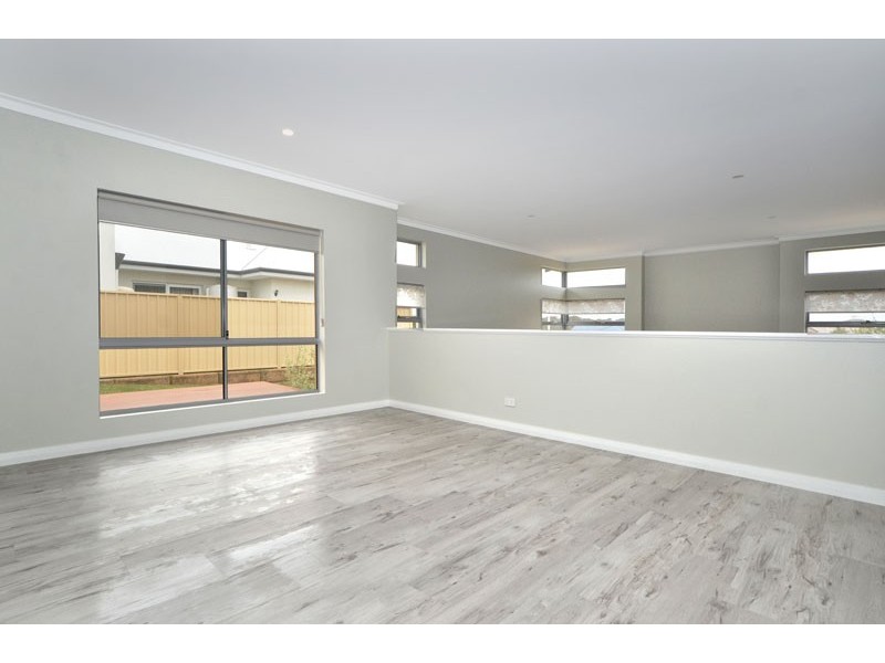 19 Galle Street, Yakamia WA 6330