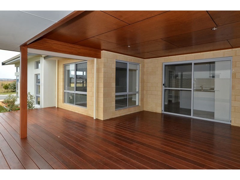 19 Galle Street, Yakamia WA 6330