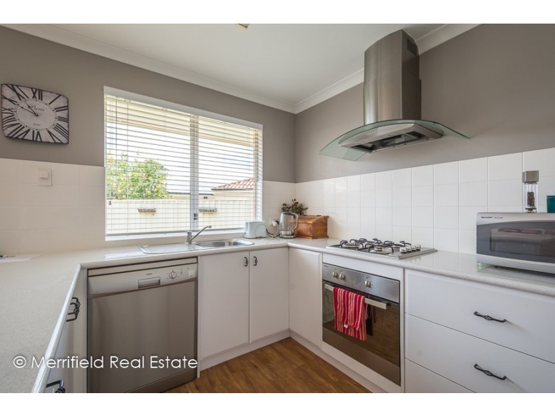 2/10 Challenge Close, Middleton Beach WA 6330