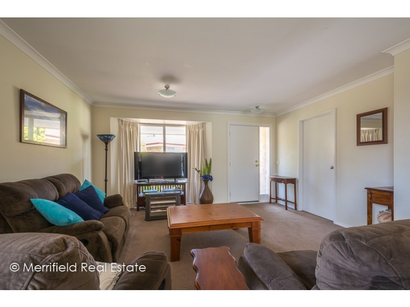 2/10 Challenge Close, Middleton Beach WA 6330