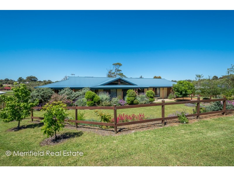 207 Deloraine Drive, Warrenup WA 6330