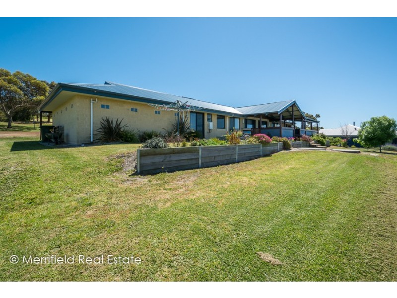 207 Deloraine Drive, Warrenup WA 6330