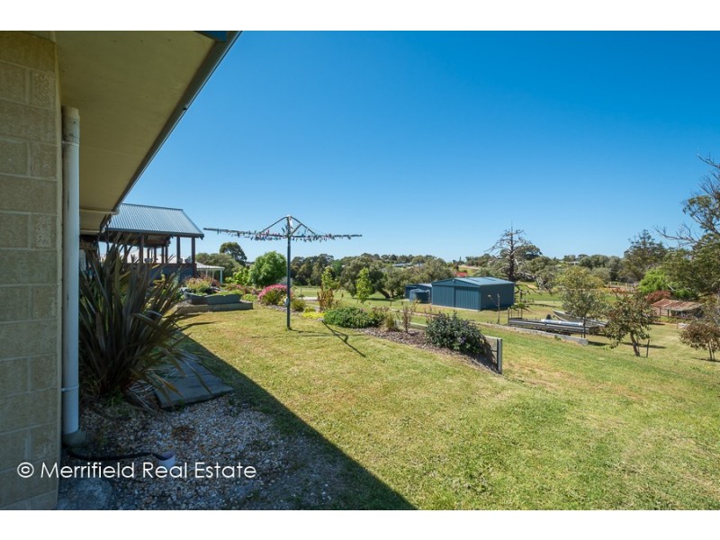 207 Deloraine Drive, Warrenup WA 6330