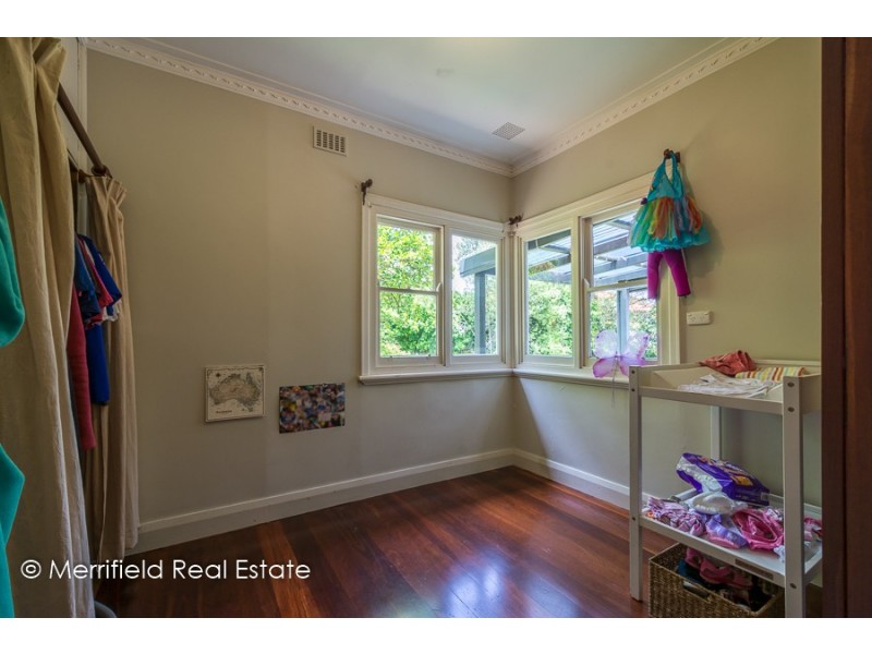 18 Munster Avenue, Mount Clarence WA 6330