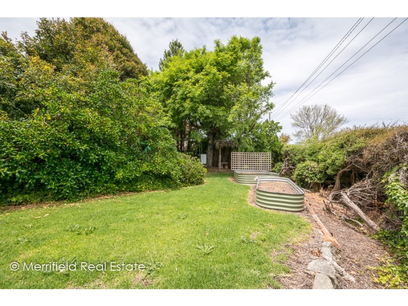 18 Munster Avenue, Mount Clarence WA 6330