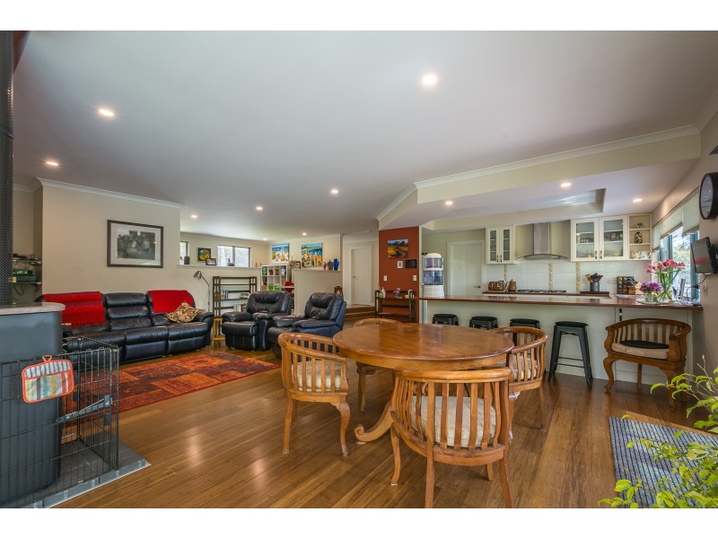 31 Prideaux Road, Lower King WA 6330