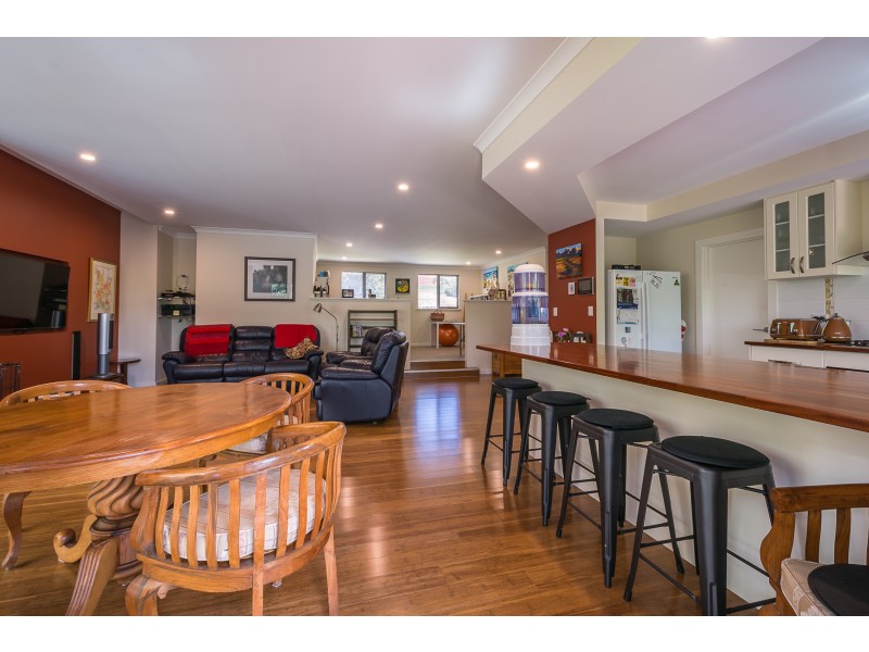 31 Prideaux Road, Lower King WA 6330