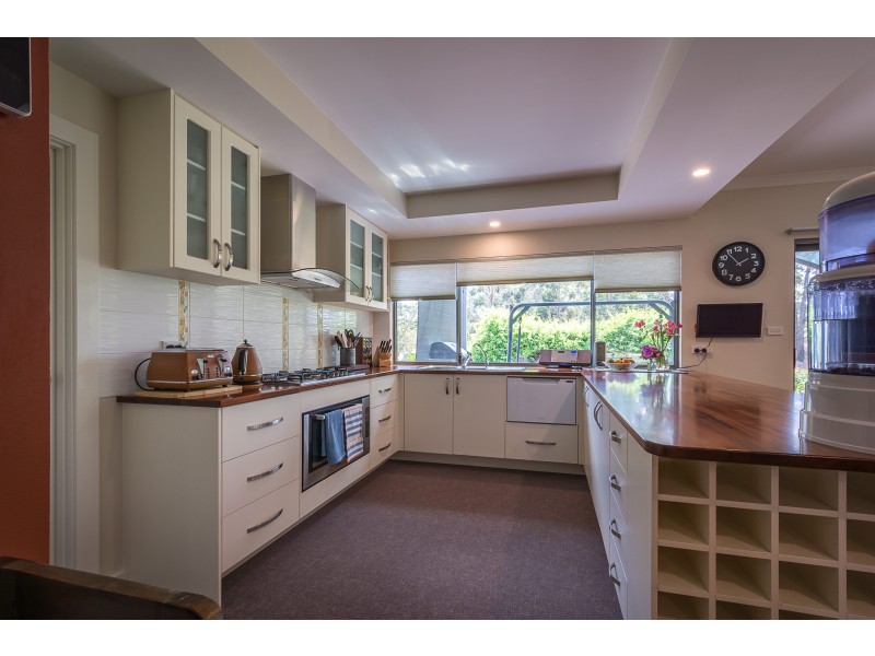 31 Prideaux Road, Lower King WA 6330