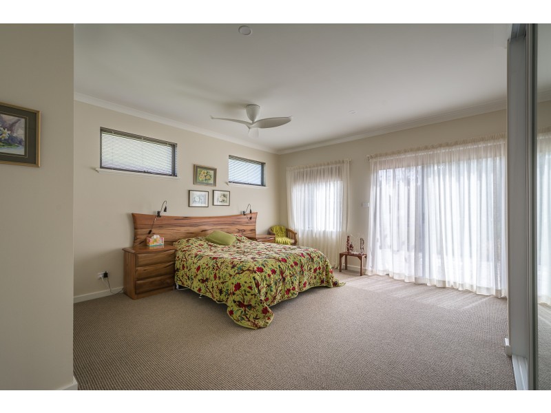 31 Prideaux Road, Lower King WA 6330