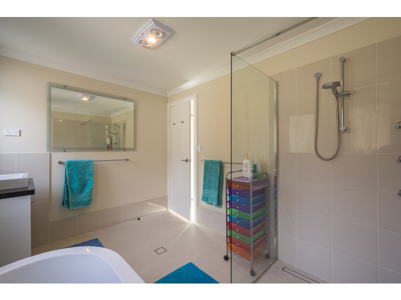 31 Prideaux Road, Lower King WA 6330