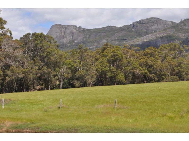 1454 Porongurup Road, Porongurup WA 6324