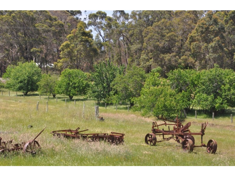 1454 Porongurup Road, Porongurup WA 6324