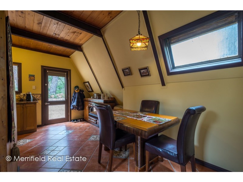 3 Bolganup Road, Porongurup WA 6324