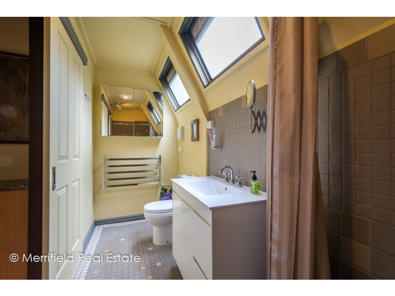 3 Bolganup Road, Porongurup WA 6324