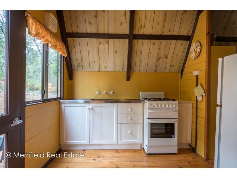 3 Bolganup Road, Porongurup WA 6324