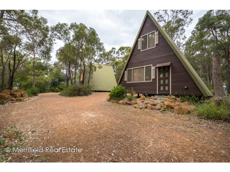 3 Bolganup Road, Porongurup WA 6324
