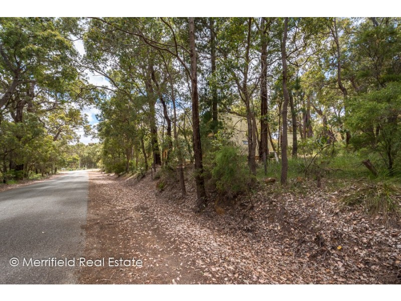 3 Bolganup Road, Porongurup WA 6324