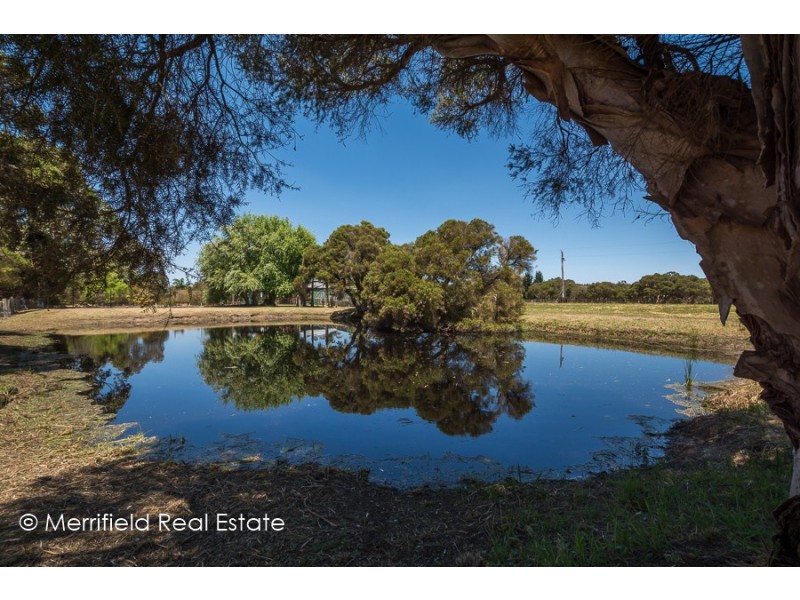 247 Siding Road, Redmond WA 6327