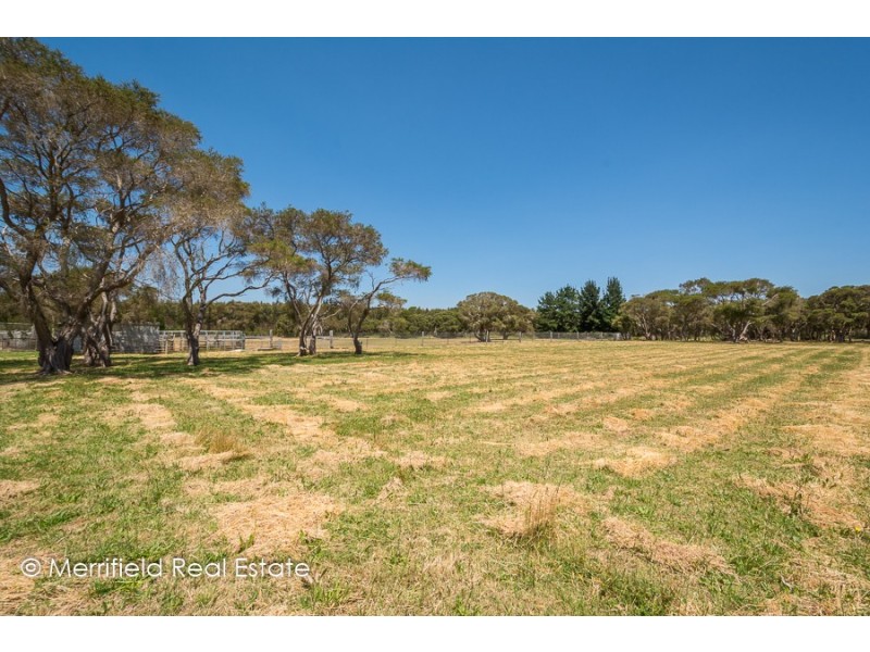 247 Siding Road, Redmond WA 6327