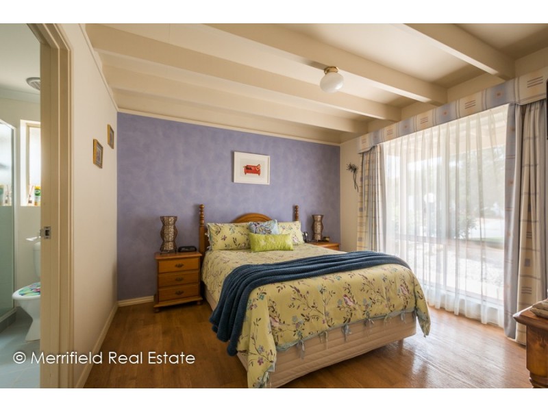 13 Golf Links Road, Middleton Beach WA 6330