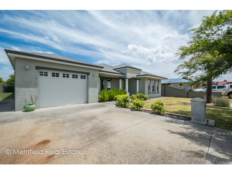 6 Corine Way, Bayonet Head WA 6330