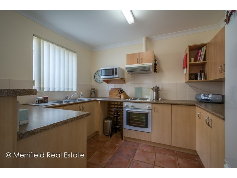 2/8 Tasman Street, Centennial Park WA 6330