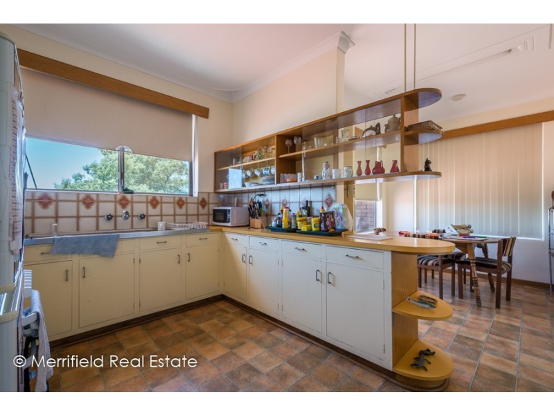 296 Serpentine Road, Mount Melville WA 6330