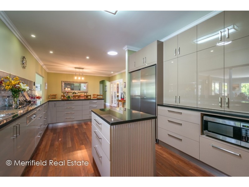 69 Randell Crescent, Warrenup WA 6330