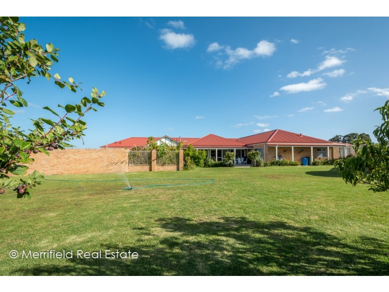 69 Randell Crescent, Warrenup WA 6330