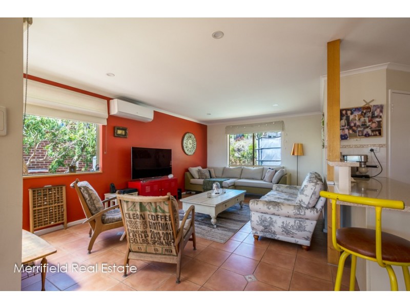 16 Burt Street, Mount Clarence WA 6330