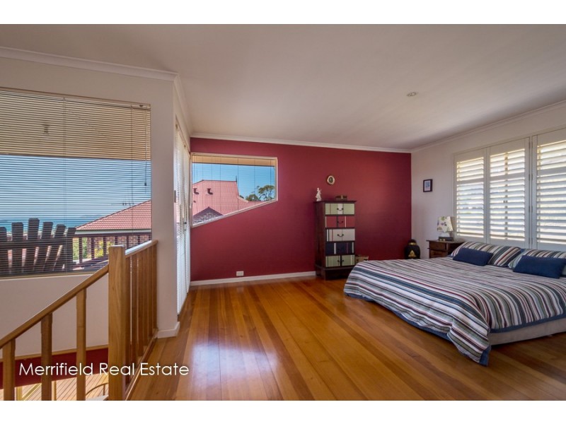 16 Burt Street, Mount Clarence WA 6330