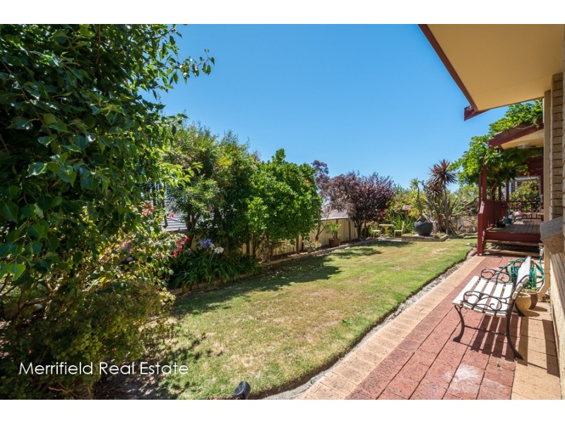 16 Burt Street, Mount Clarence WA 6330