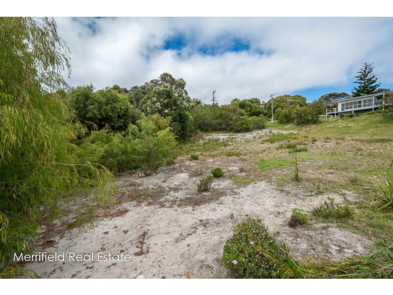 12 Karrakatta Road, Goode Beach WA 6330