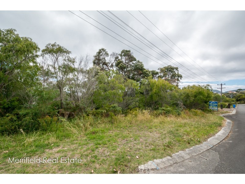 12 Karrakatta Road, Goode Beach WA 6330