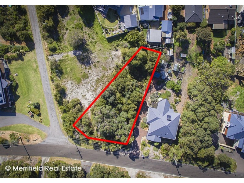 12 Karrakatta Road, Goode Beach WA 6330