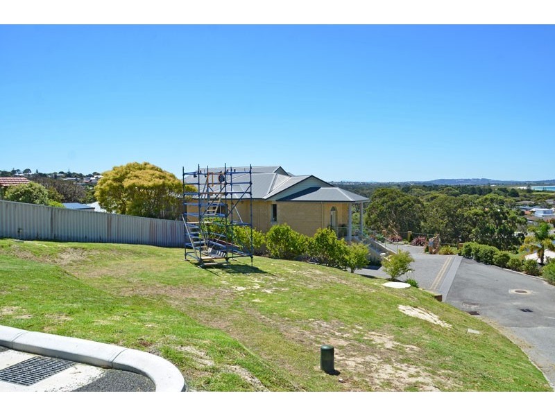 17 Wittenoom Street, Middleton Beach WA 6330