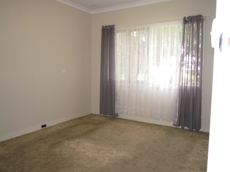 31 Reidy Drive, Spencer Park WA 6330