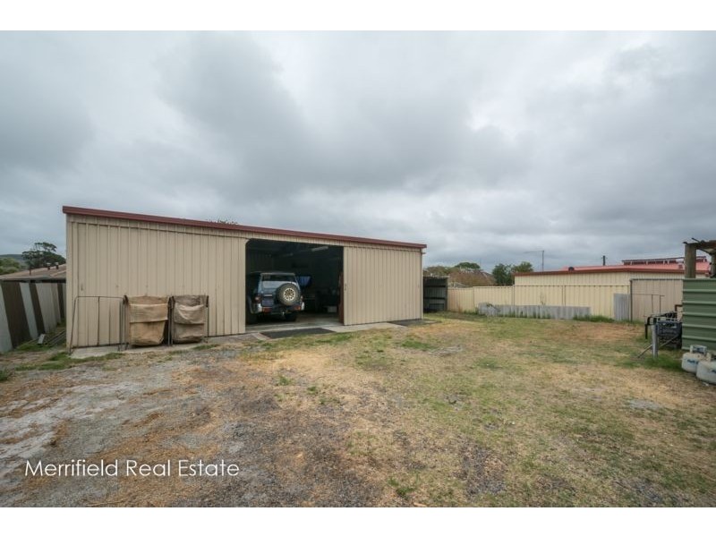 31 Reidy Drive, Spencer Park WA 6330