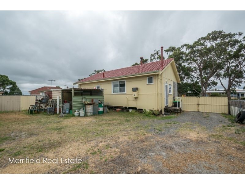 31 Reidy Drive, Spencer Park WA 6330