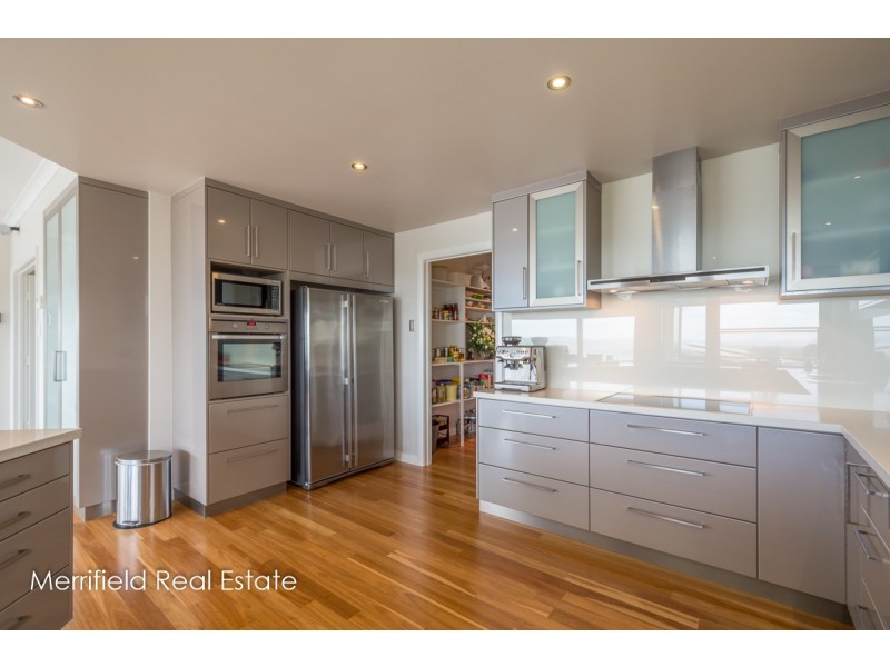 82b Hare Street, Middleton Beach WA 6330