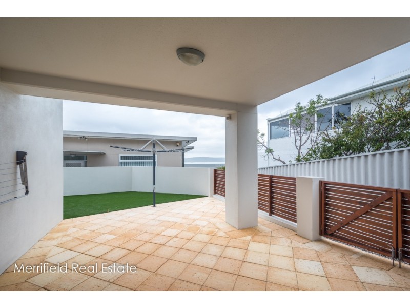 82b Hare Street, Middleton Beach WA 6330