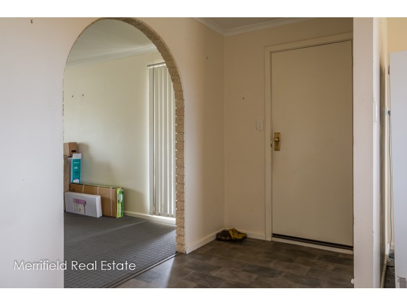 19 Sherwood Drive, Mckail WA 6330