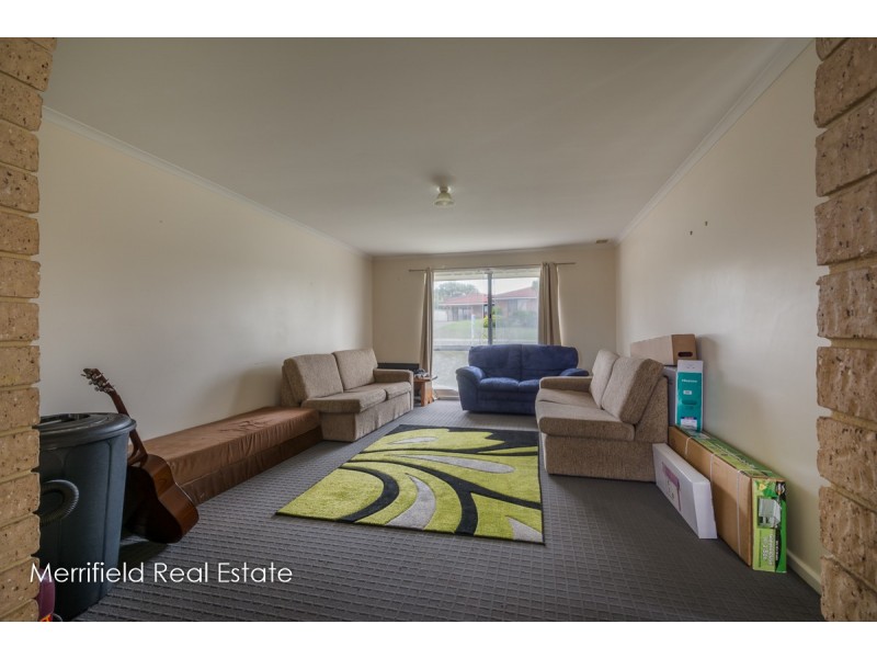 19 Sherwood Drive, Mckail WA 6330