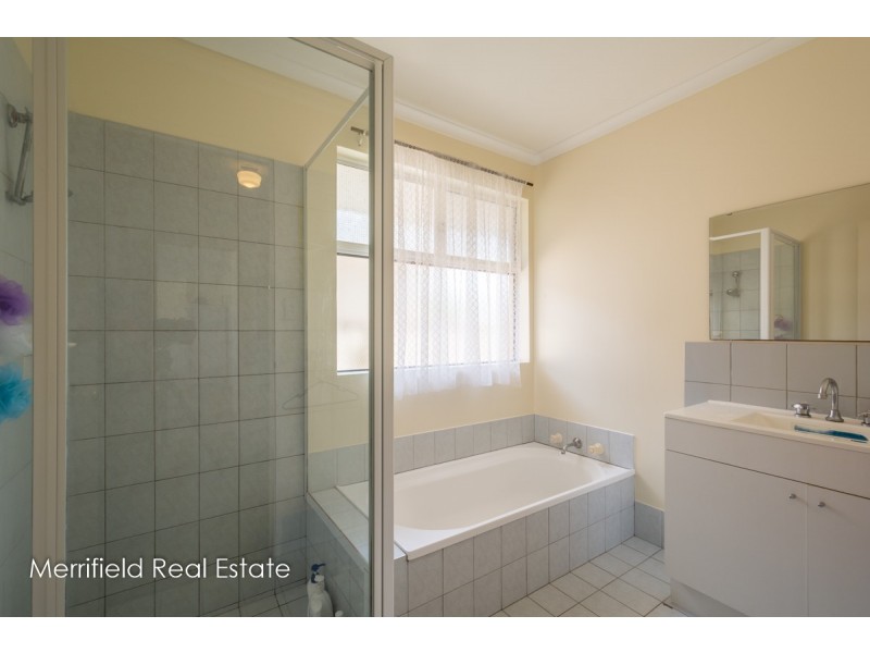 19 Sherwood Drive, Mckail WA 6330