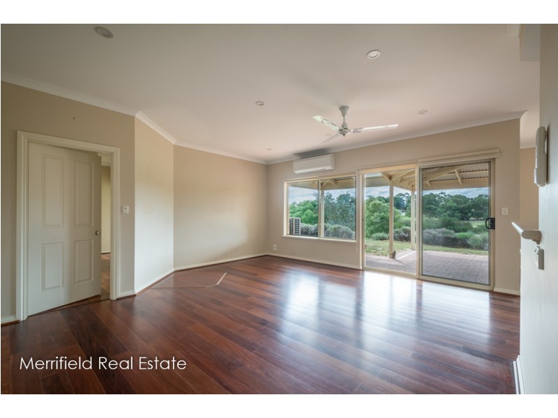 15 Willow Place, Willyung WA 6330