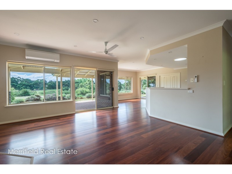 15 Willow Place, Willyung WA 6330
